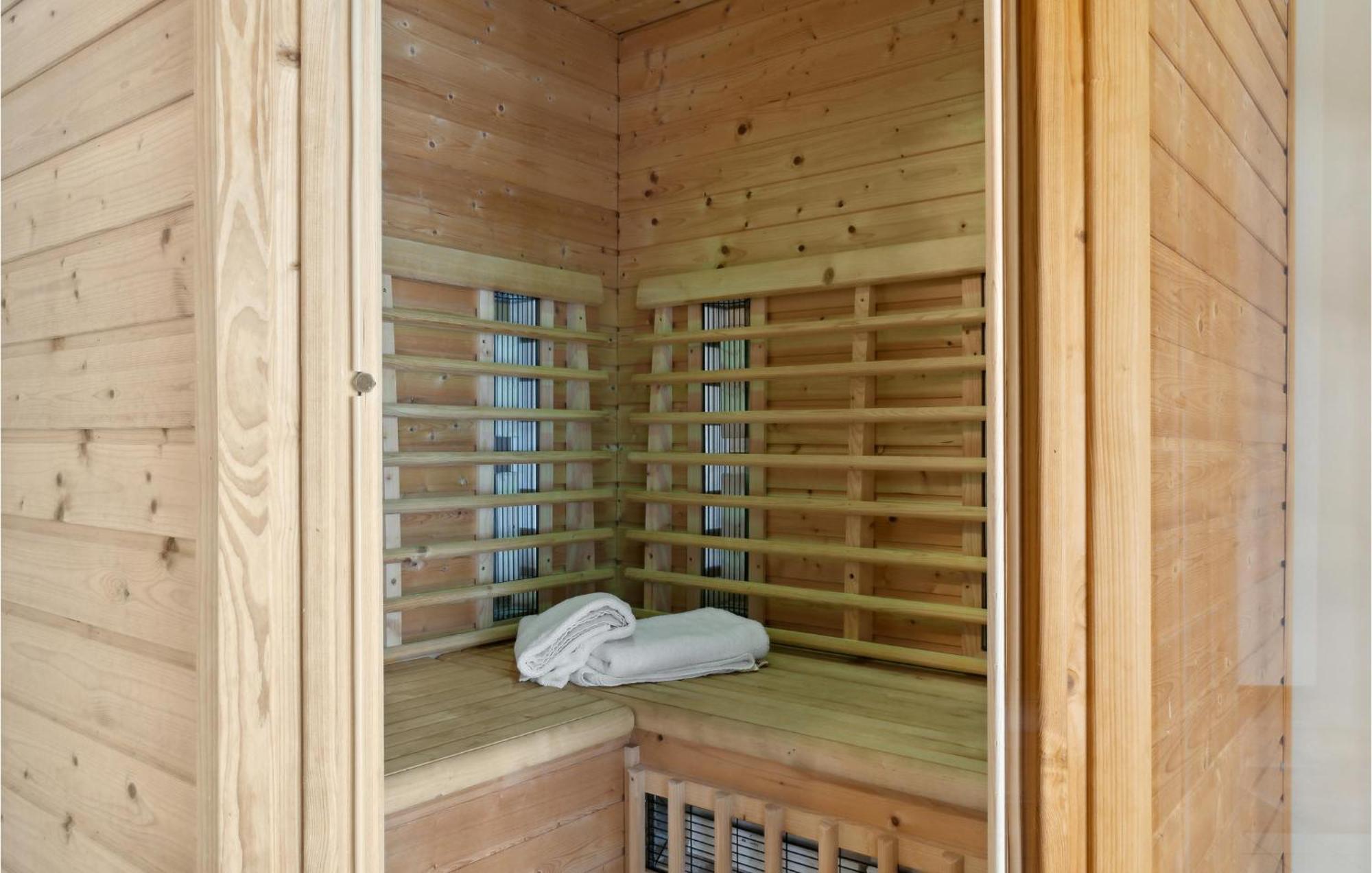 Amazing Home In Askeby With Sauna Extérieur photo